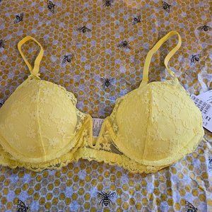 Yellow padded bra, 38b